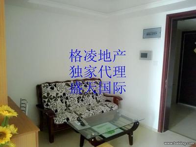 盛天國際正規(guī)一房一廳帶大陽臺，真實房源熱租中！